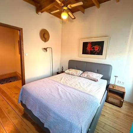 펜션 Restored Greek Stone House In Historic Ayvalı