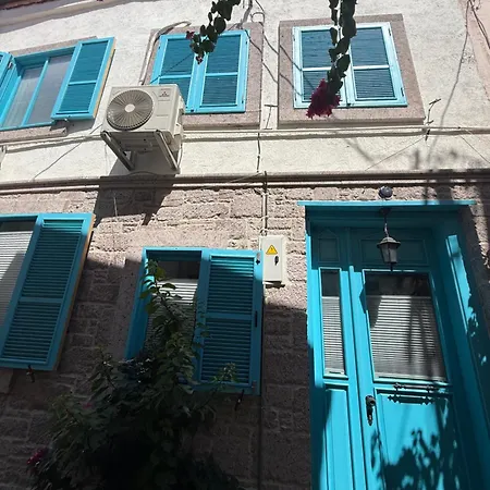 Restored Greek Stone House In Historic 펜션